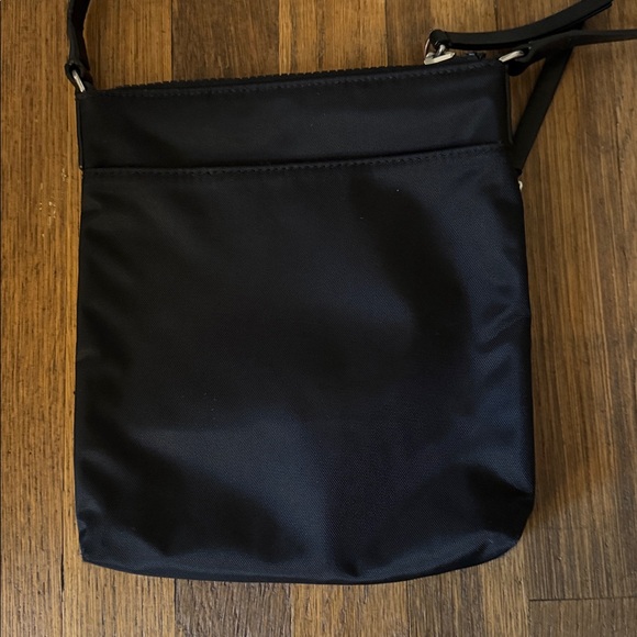 🖤 Marc Jacobs black nylon/leather trim crossbody bag. - Picture 4 of 8